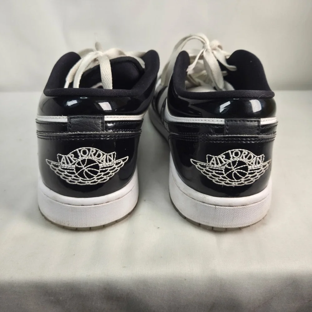 Nike Air Jordan 1 Low SE Concord DV1309-100 Mens Size 12 Black And White Leather